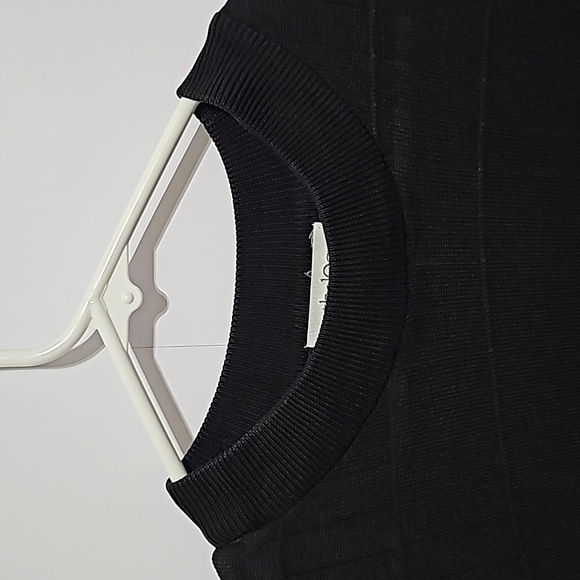 Anthology Silk Short Sleeve Sweater Pullover - Picture 8 of 9